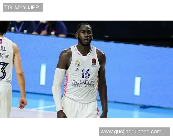 重庆网球队在欧锦赛中的灵活应变能力展现出色表现分析