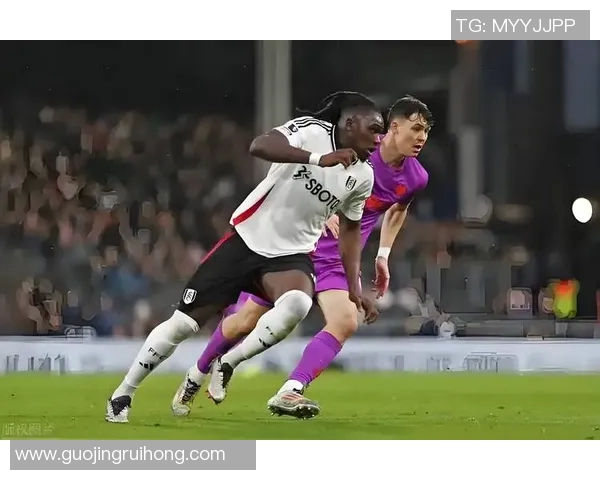 利物浦与伯恩茅斯精彩对决回顾分析及赛后亮点总结